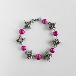 Hot pink pearls and silver star bracelet